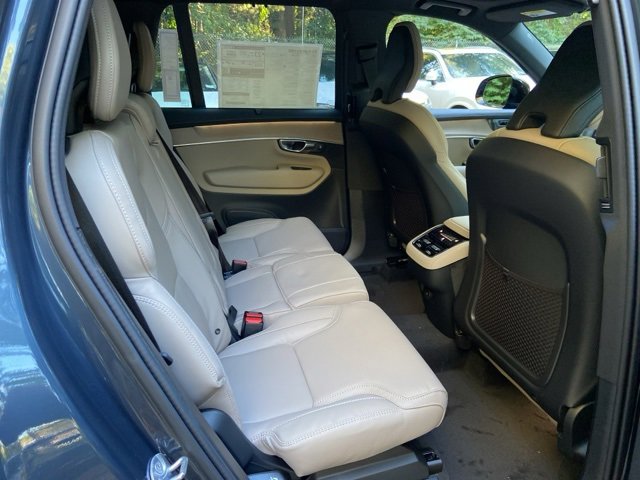 New 2026 Volvo XC90 B6 Ultra image 17