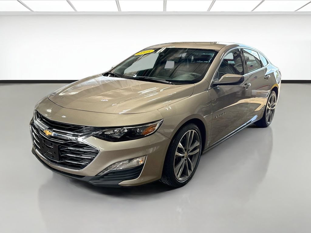 Used 2025 Chevrolet Malibu LT FWD image 1