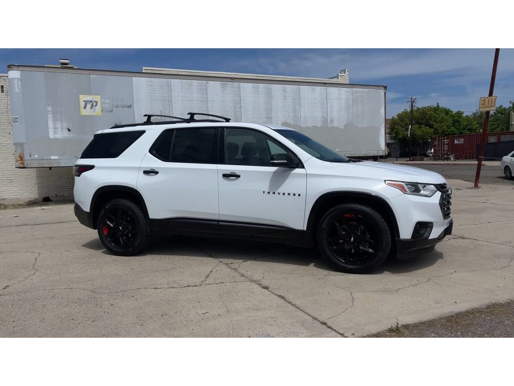 Used 2021 Chevrolet Traverse Premier w/ Redline Edition AWD/4WD image 4