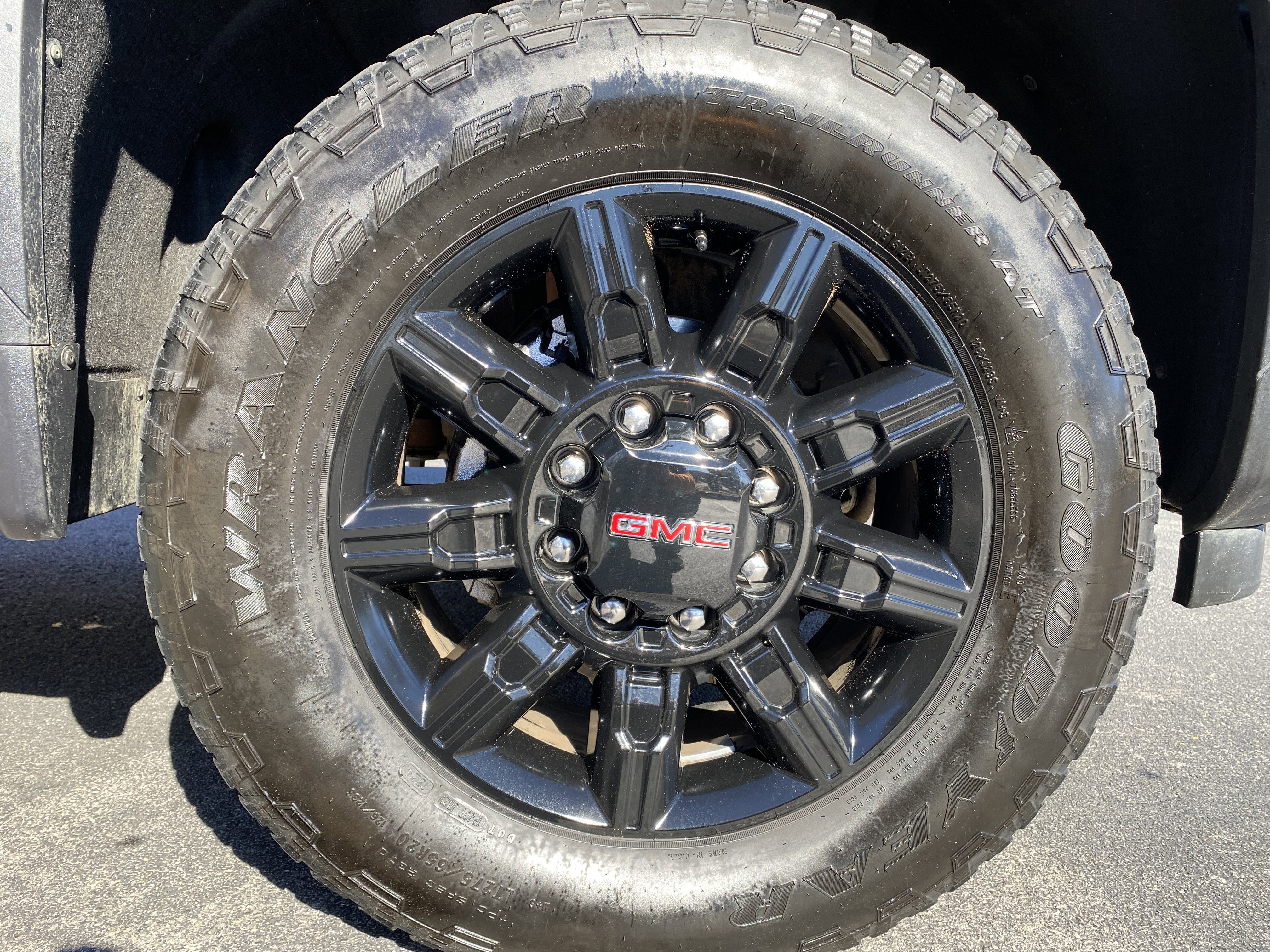 Used 2024 GMC Sierra 2500 AT4 w/ AT4 Preferred Package image 48