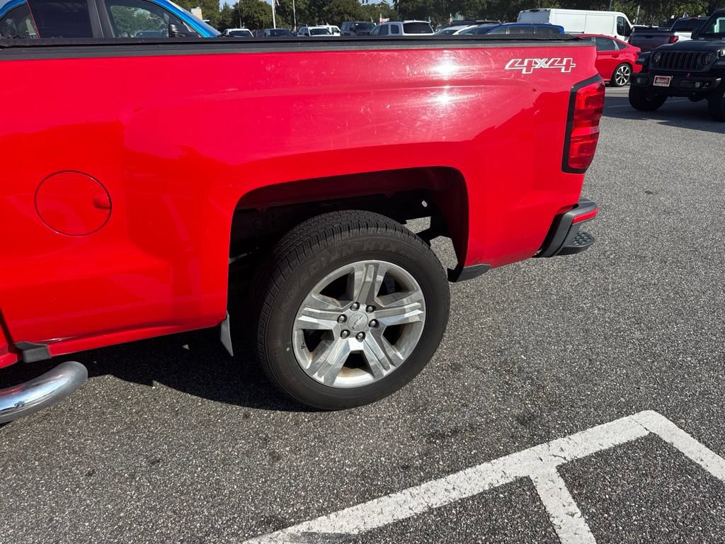 Used 2016 Chevrolet Silverado 1500 Custom w/ Custom Convenience Package AWD/4WD image 3