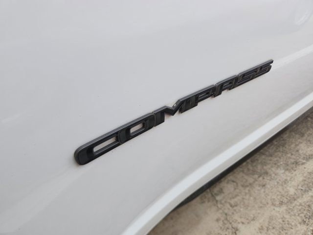 Used 2022 Jeep Compass High Altitude image 10