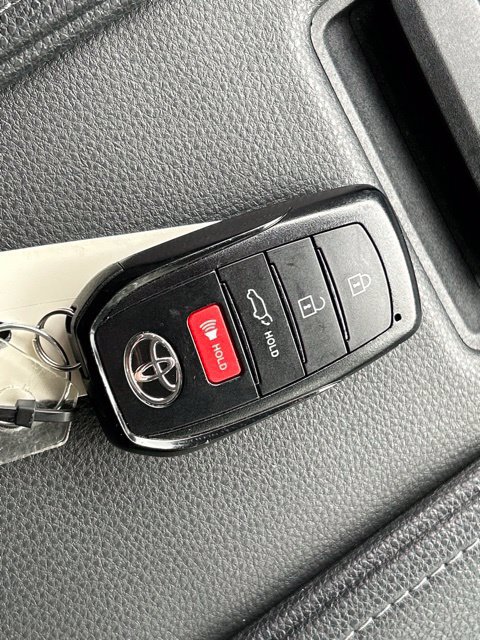 Used 2024 Toyota Grand Highlander AWD image 66