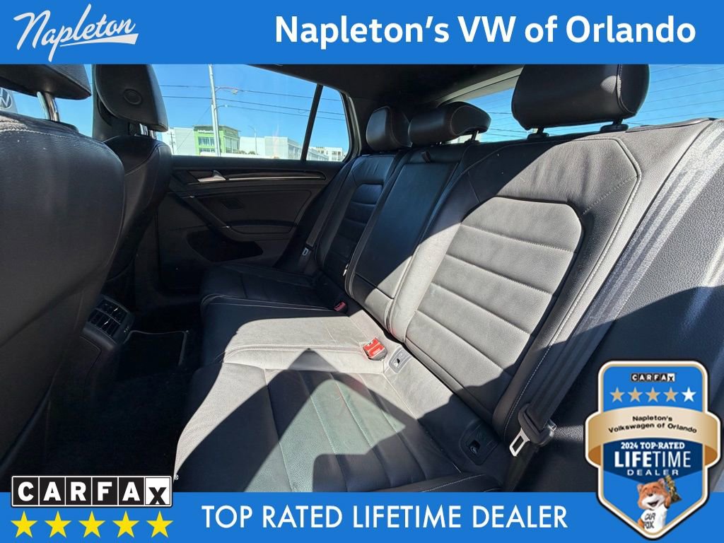 Used 2015 Volkswagen Golf R 4-Door image 16