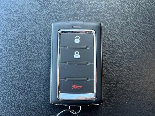 Used 2024 Jeep Grand Cherokee Laredo X AWD/4WD image 22