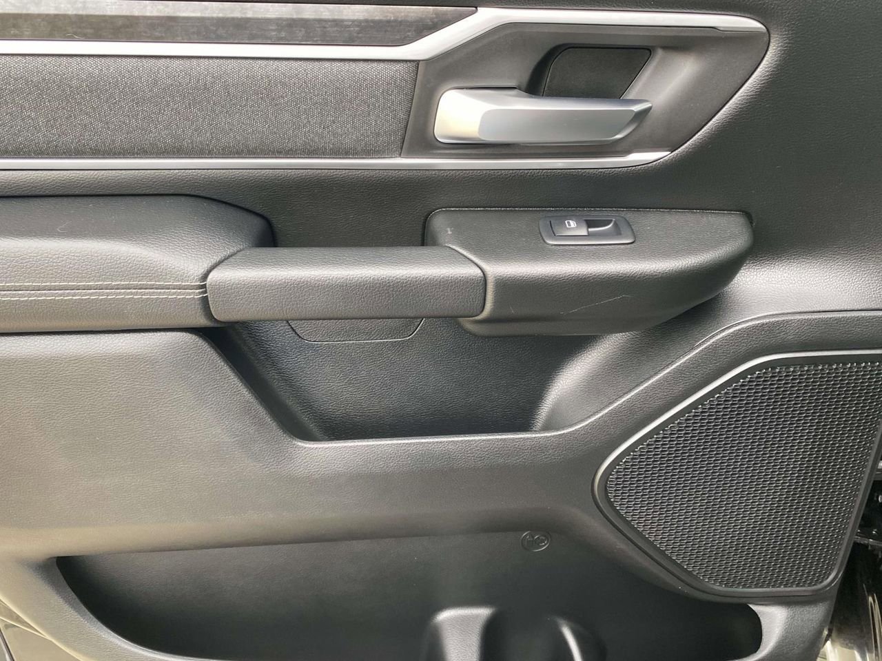 Used 2020 RAM 1500 Big Horn image 13