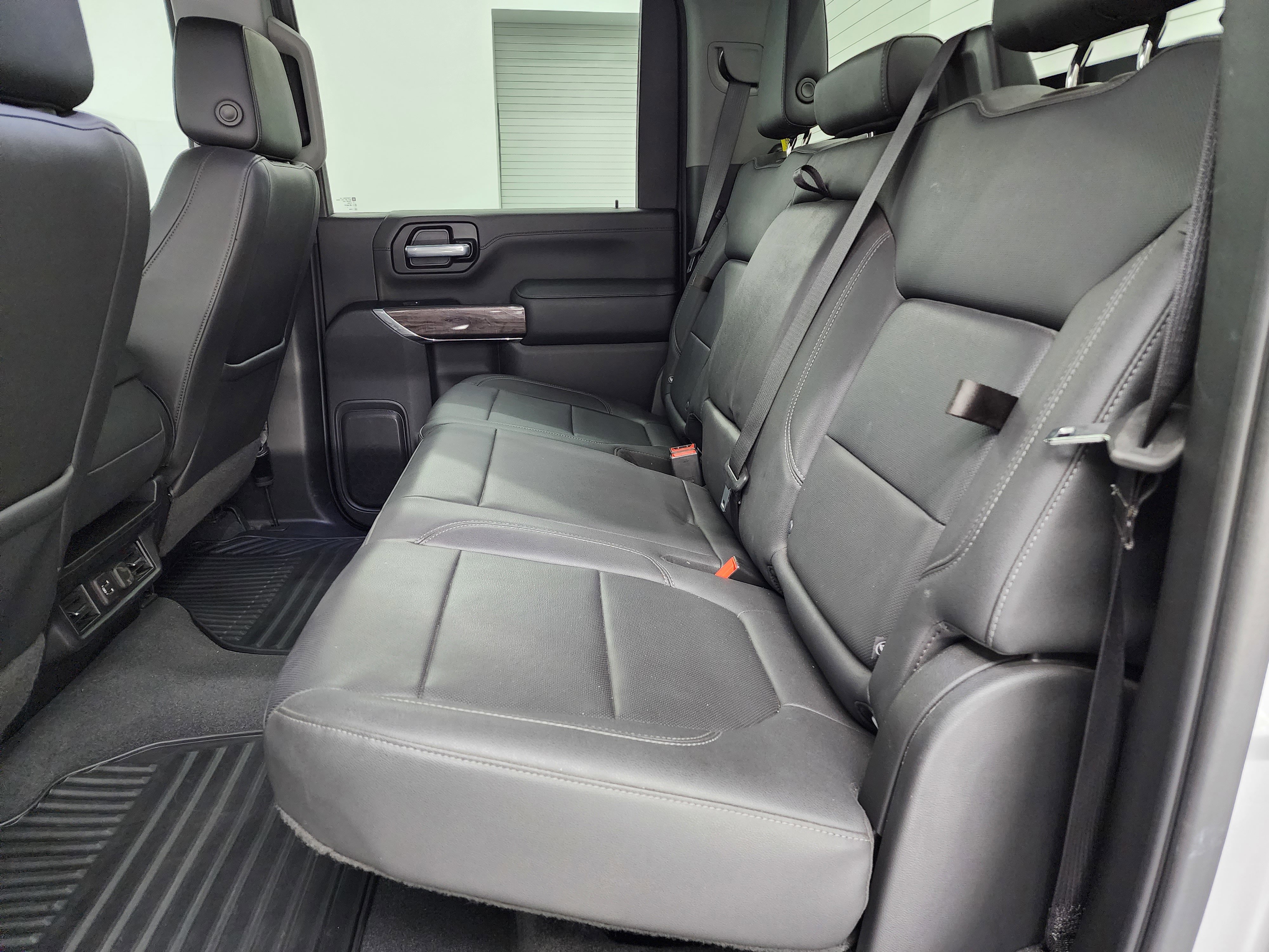 Used 2023 Chevrolet Silverado 3500 LTZ w/ Gooseneck/5TH Wheel Package AWD/4WD image 9