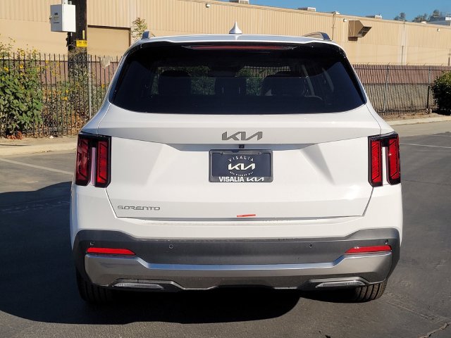 New 2026 Kia Sorento S w/ S Panoramic Sunroof Package FWD image 6