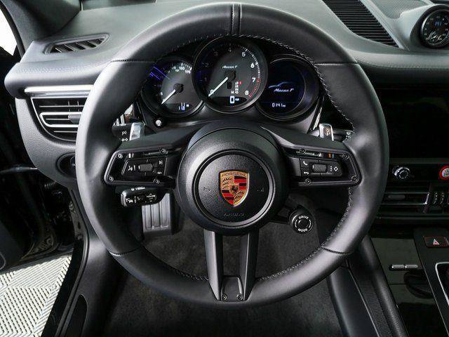 New 2026 Porsche Macan AWD/4WD image 9