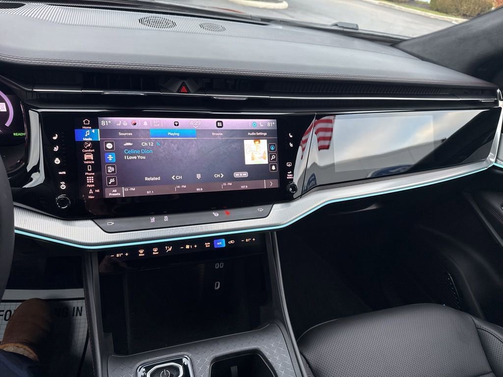 Used 2024 Jeep Wagoneer Launch Edition image 43