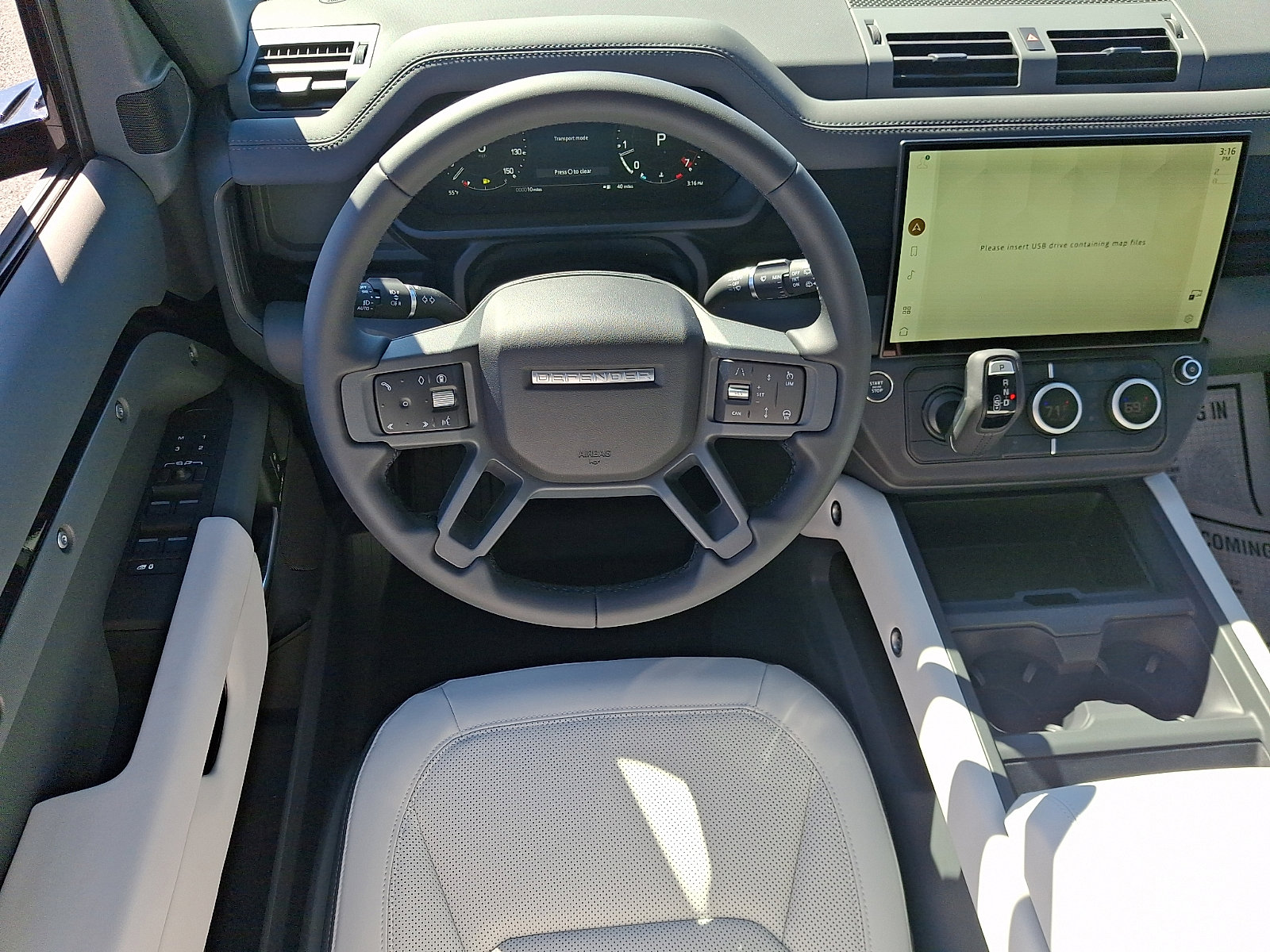 New 2026 Land Rover Defender 110 S image 9