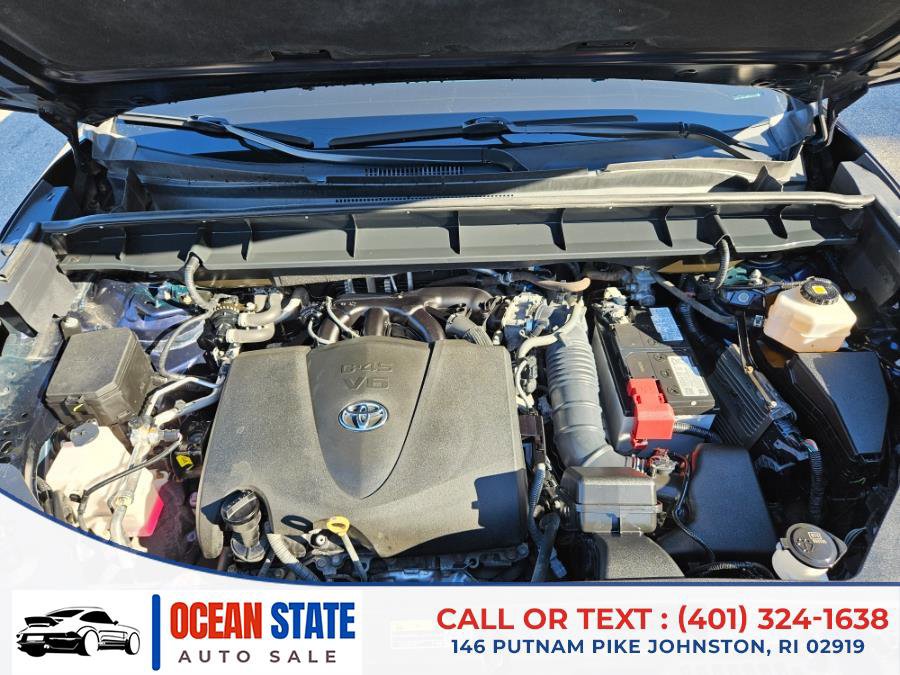 Used 2021 Toyota Highlander L image 22