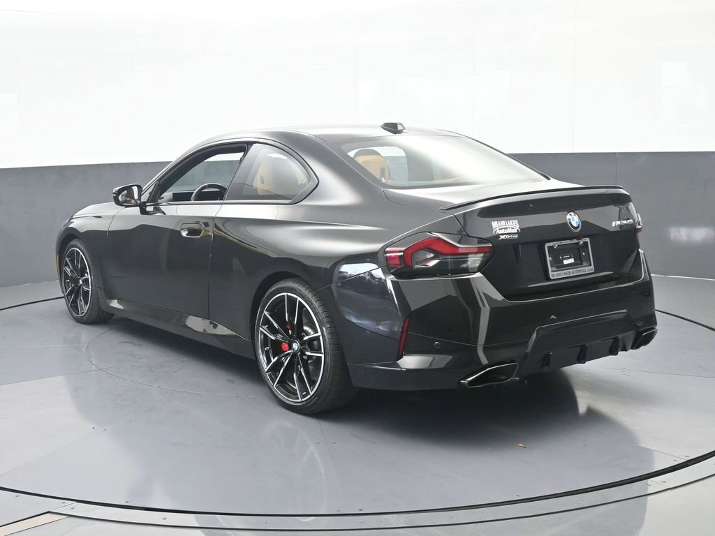 Used 2026 BMW M240i xDrive Coupe image 4