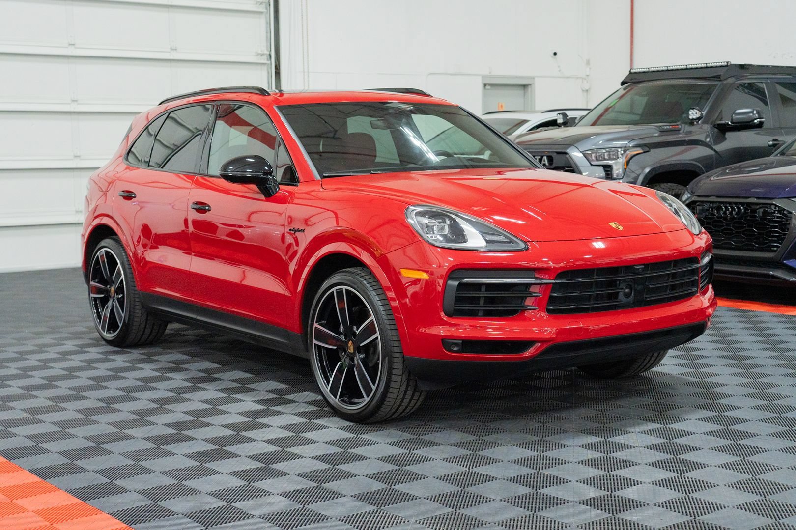 Used 2022 Porsche Cayenne E-Hybrid AWD/4WD image 12