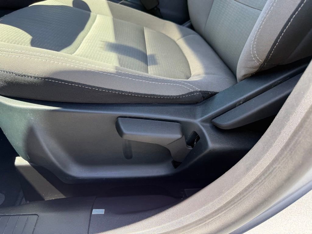 Used 2022 Ford Escape S AWD/4WD image 15