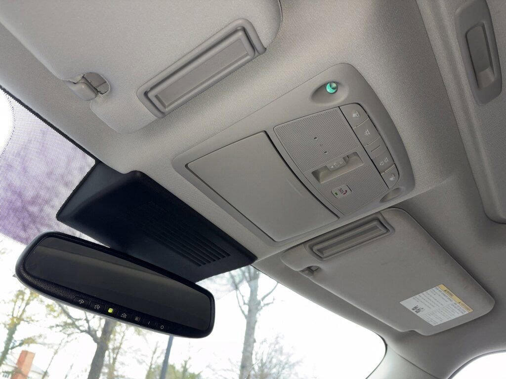 Certified 2024 Nissan Armada SL w/ Captain's Chairs Package image 29