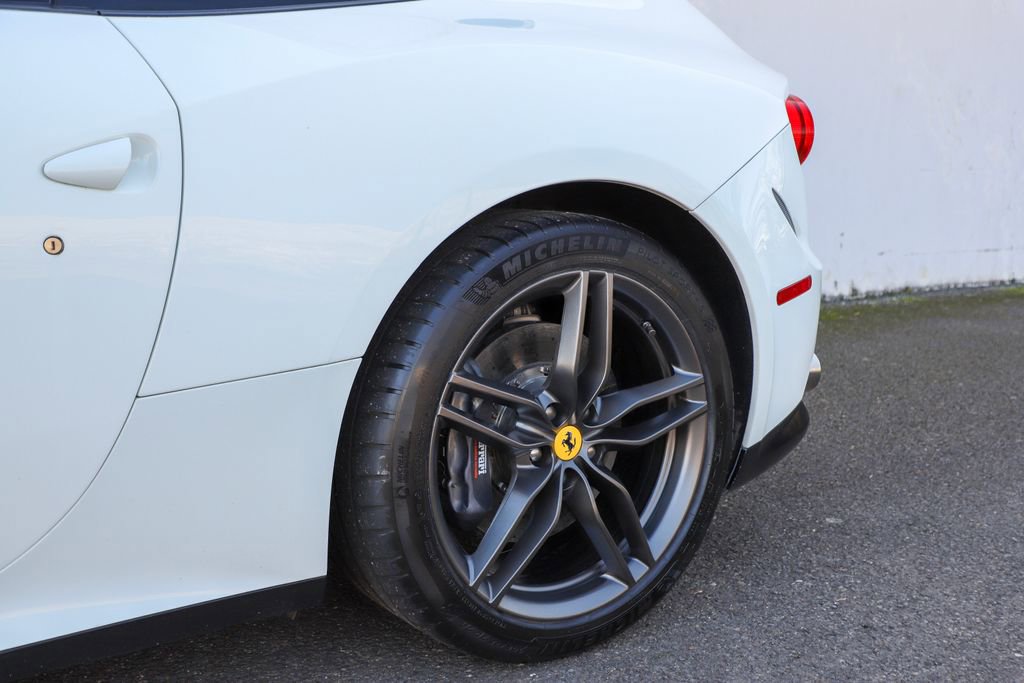 Certified 2016 Ferrari FF image 44