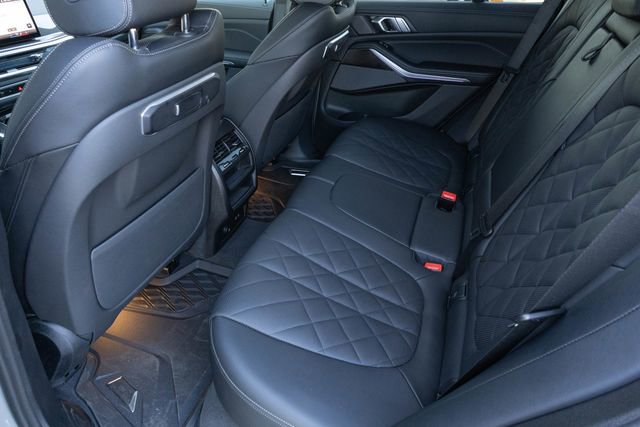 Certified 2025 BMW X5 xDrive40i w/ Parking Assistance Package image 17