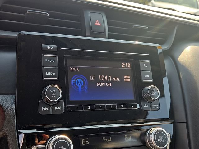 Used 2019 Honda Insight LX image 17