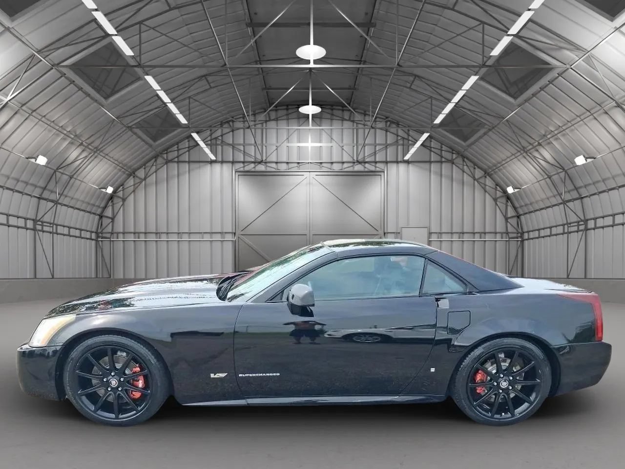 Used 2006 Cadillac XLR V RWD image 6
