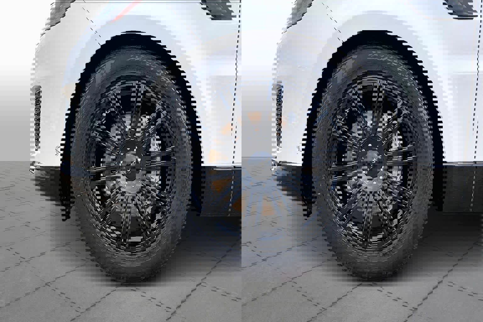 Used 2018 Land Rover Range Rover Sport HSE image 12