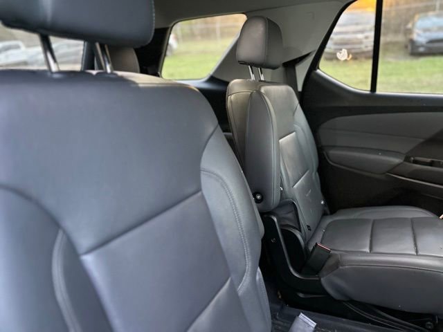 Used 2020 Chevrolet Traverse LT w/ LT Premium Package image 22