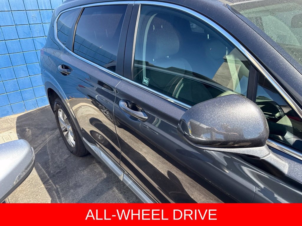 Used 2020 Hyundai Santa Fe SE AWD/4WD image 18