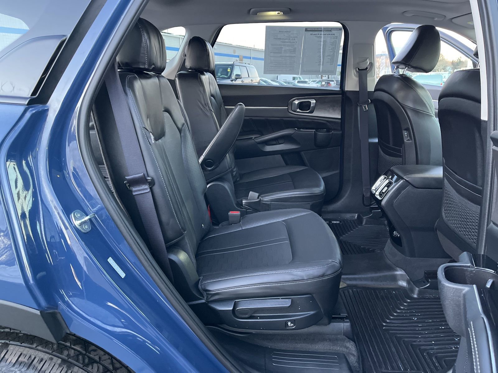 Used 2024 Kia Sorento SX image 17