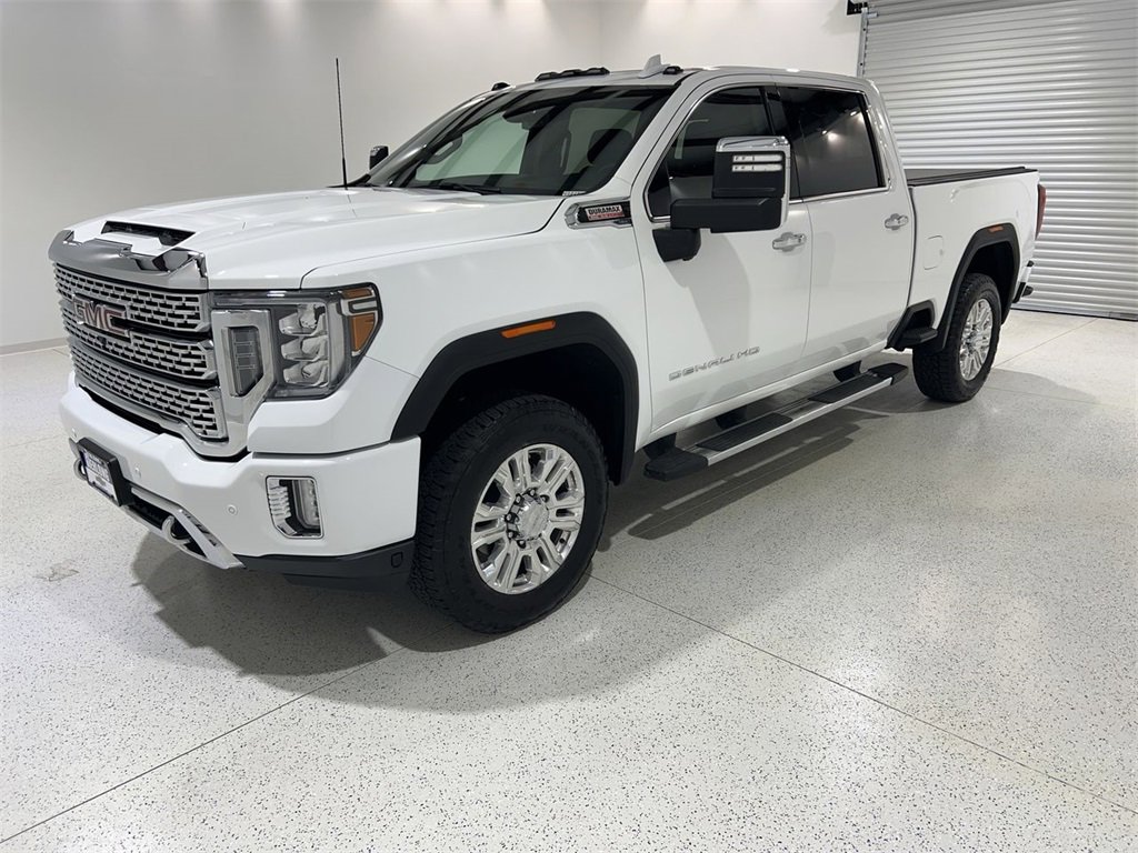 Used 2023 GMC Sierra 2500 Denali image 1