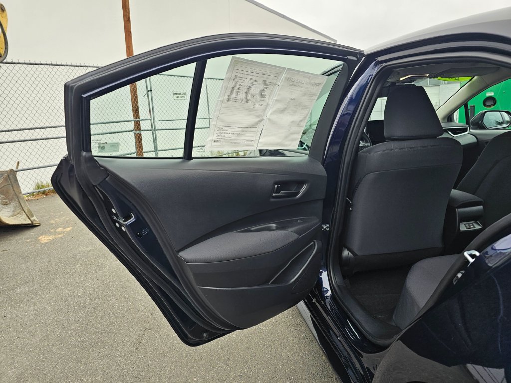 Certified 2025 Toyota Corolla LE FWD image 15