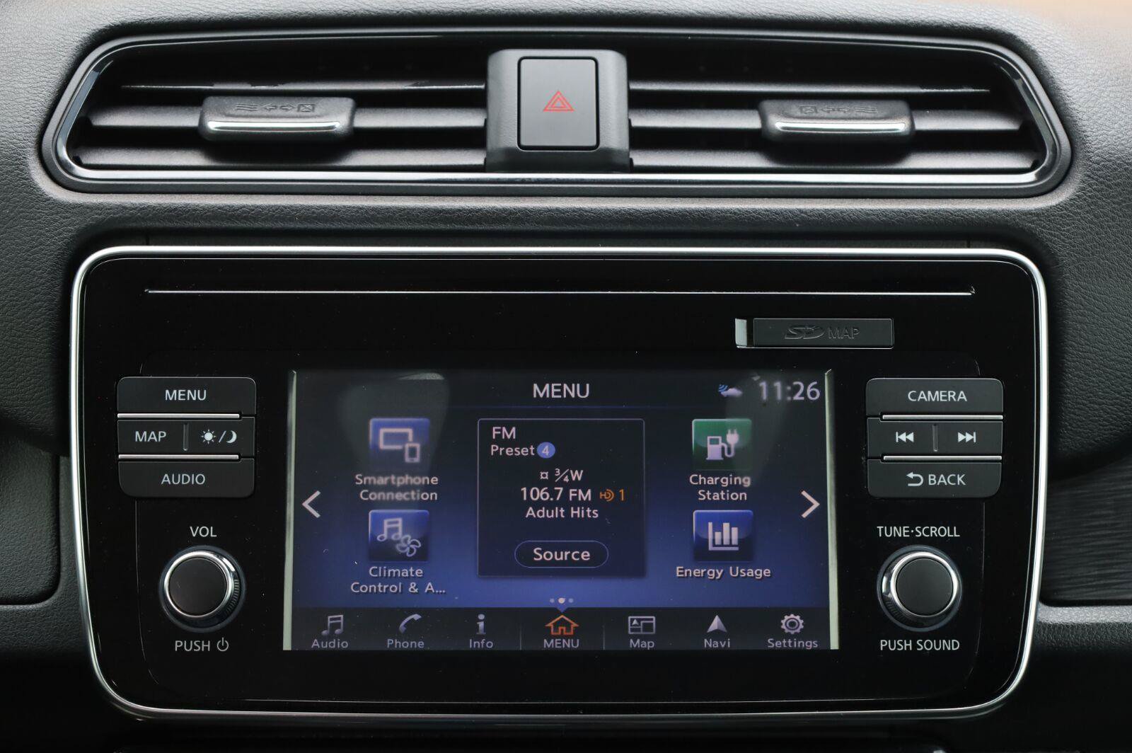 Used 2018 Nissan Leaf SV w/ SV Technology Package FWD image 34
