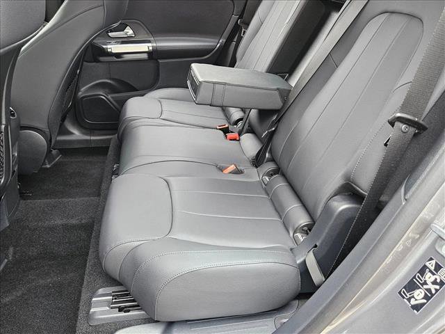Used 2026 Mercedes-Benz GLB 250 image 17