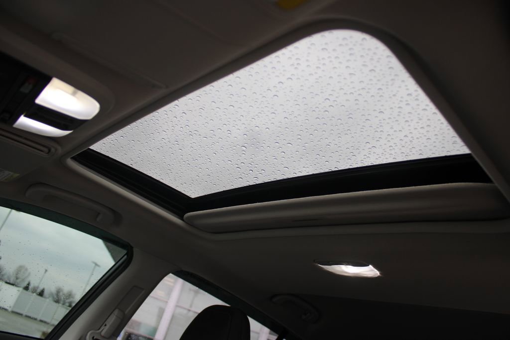 Used 2025 Subaru Crosstrek 2.0i Premium AWD/4WD image 20