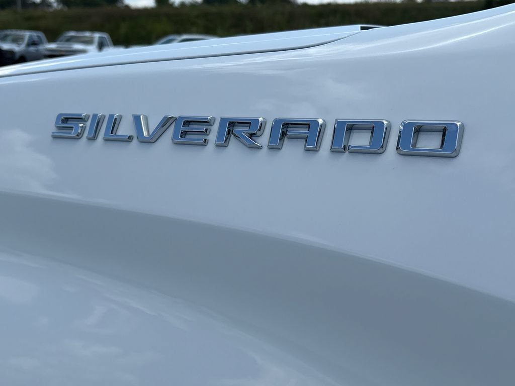 Used 2021 Chevrolet Silverado 1500 LT AWD/4WD image 48