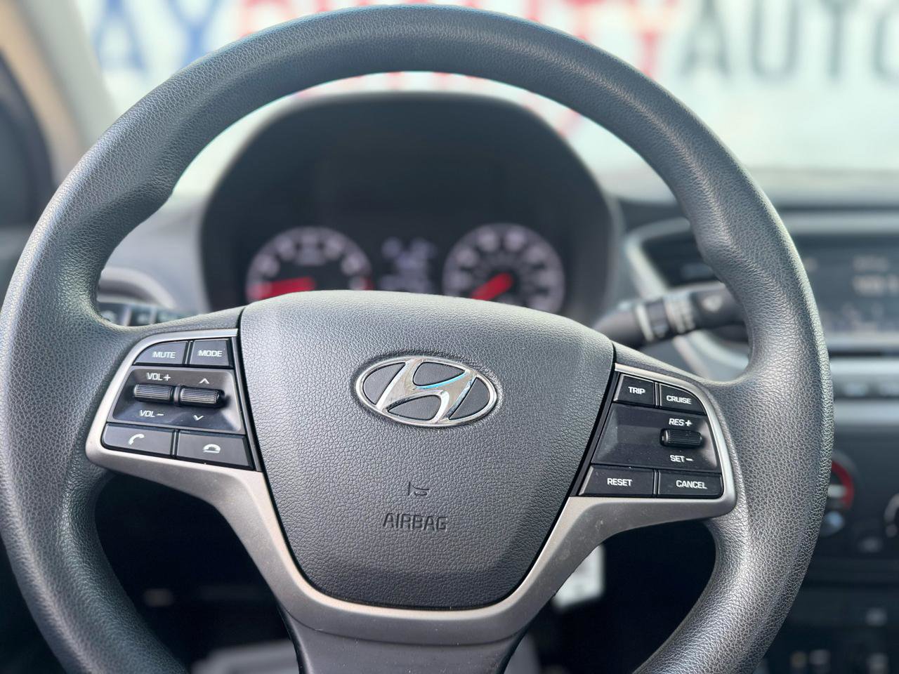 Used 2018 Hyundai Accent SE image 35