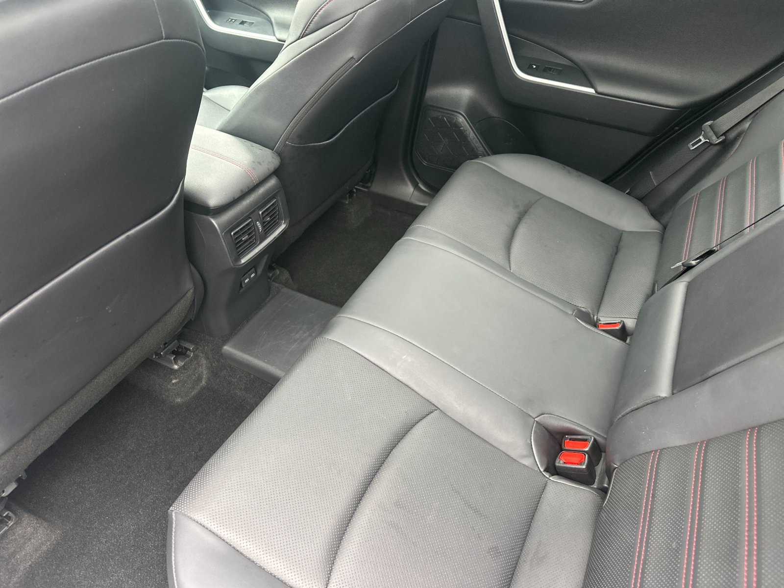 Used 2024 Toyota RAV4 XSE w/ Premium Package AWD/4WD image 12
