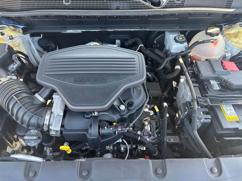 Used 2020 Chevrolet Blazer LT image 13