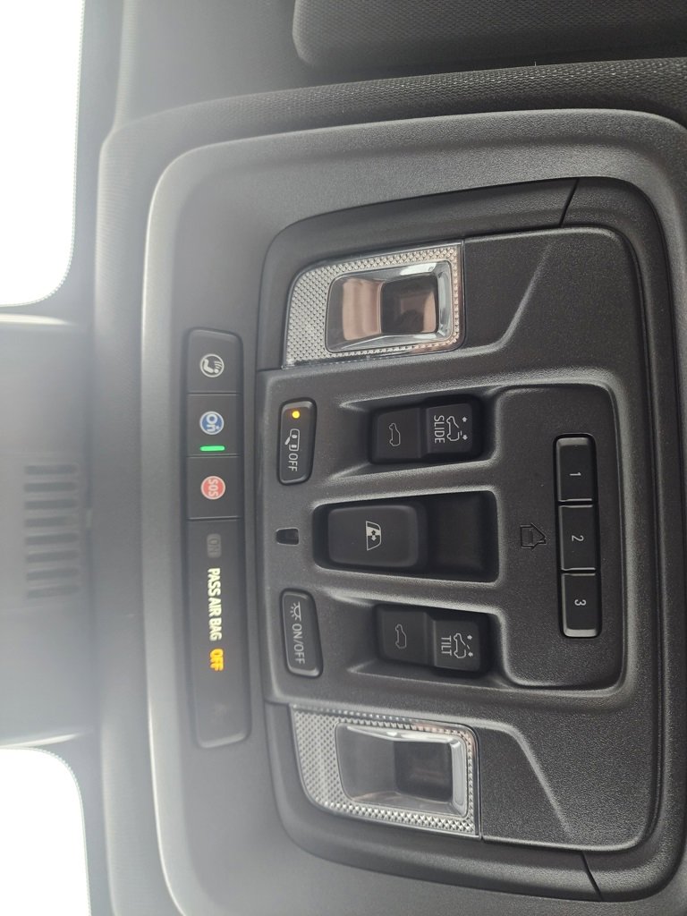 Certified 2024 Chevrolet Silverado 1500 High Country w/ High Country Premium Package image 49