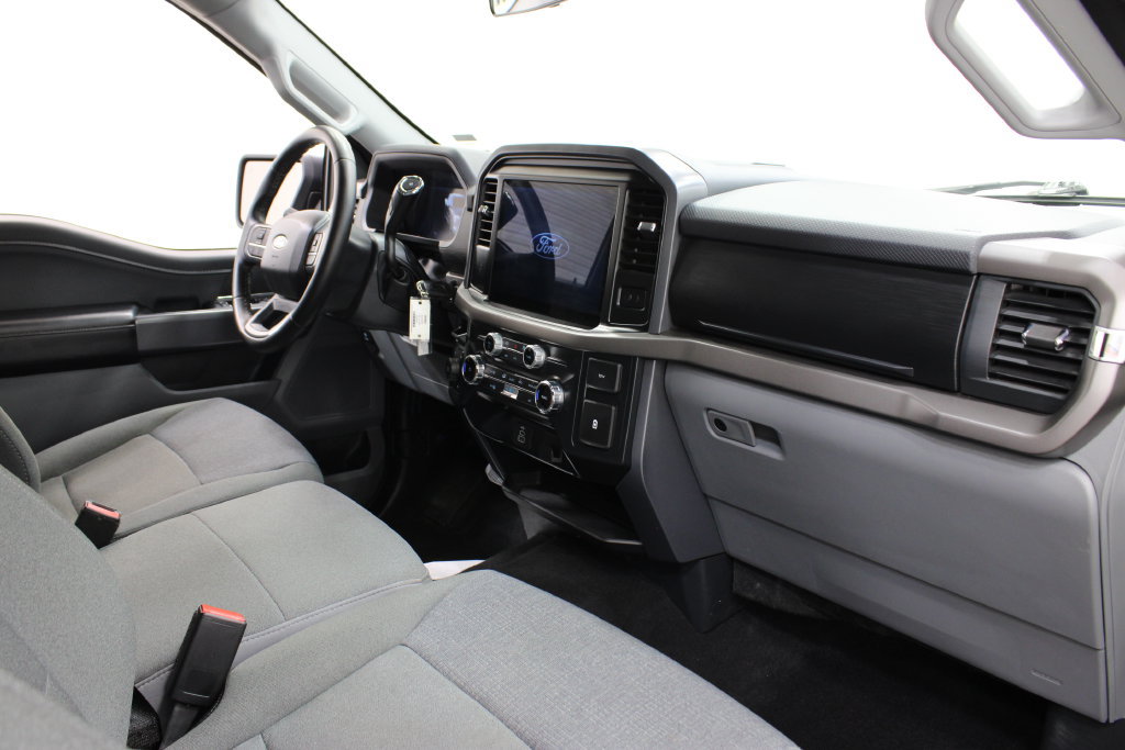 Used 2025 Ford F150 XLT w/ Equipment Group 301A Standard AWD/4WD image 23