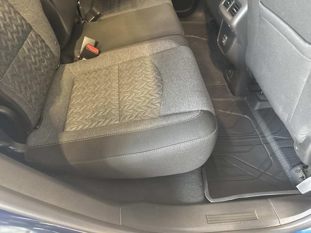 Used 2022 Chevrolet Equinox LT AWD/4WD image 22