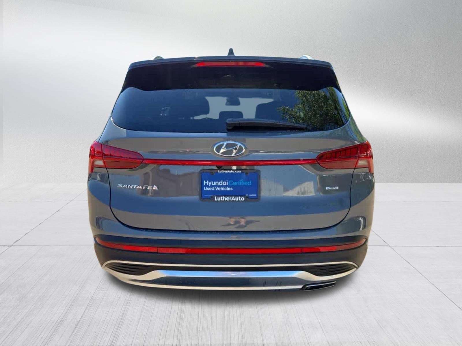 Certified 2023 Hyundai Santa Fe SEL w/ Premium Package AWD/4WD image 4