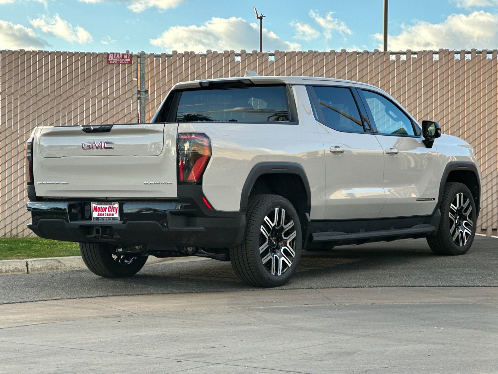 New 2026 GMC Sierra EV Elevation image 4