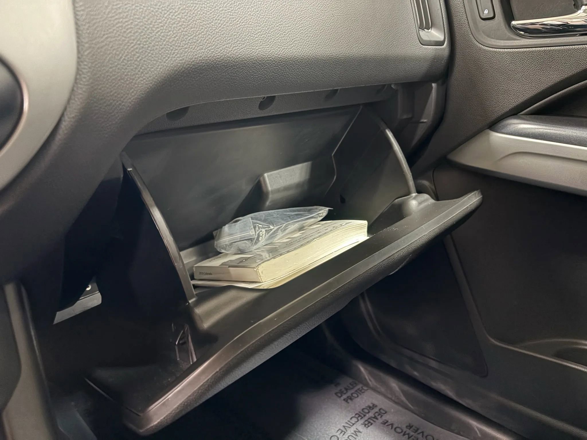 Used 2019 Chevrolet Colorado LT w/ Redline Special Edition image 46