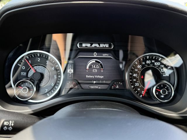 Used 2025 RAM 1500 Big Horn AWD/4WD image 17