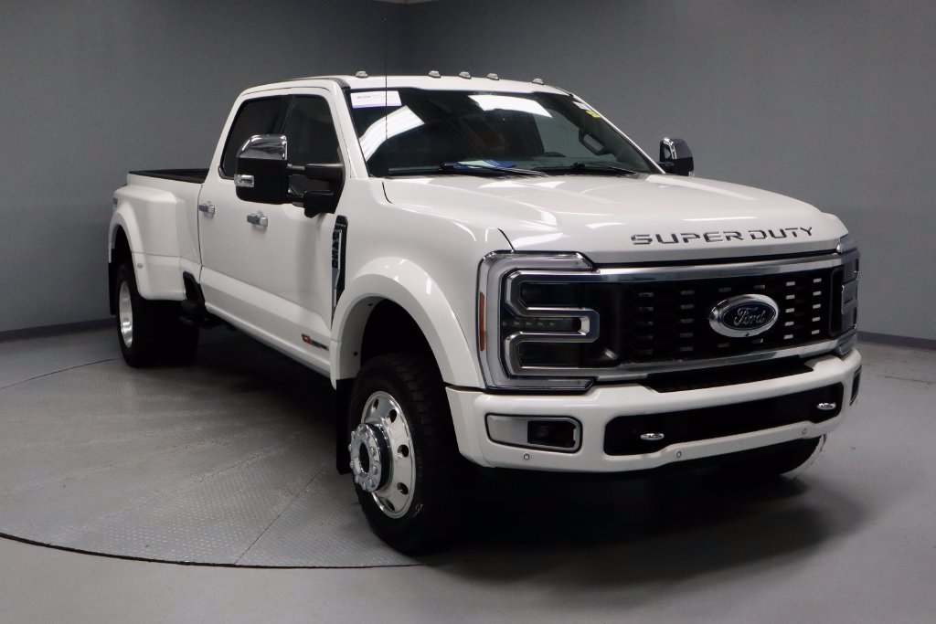 Certified 2024 Ford F450 Platinum w/ FX4 Off-Road Package AWD/4WD image 1
