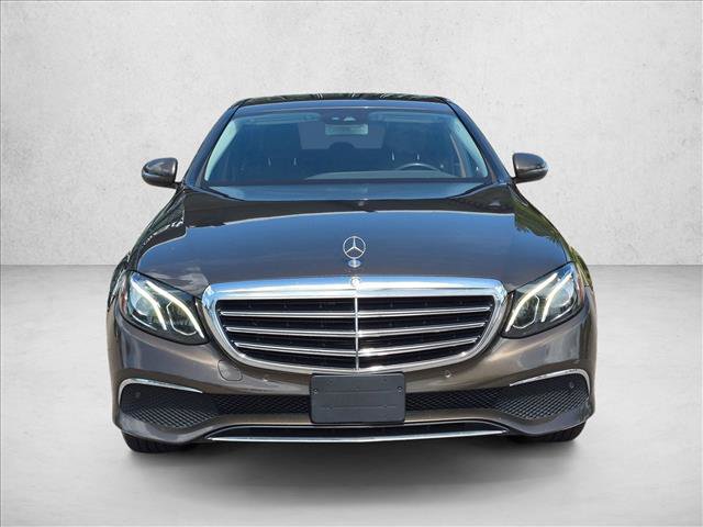 Used 2017 Mercedes-Benz E 300 image 2