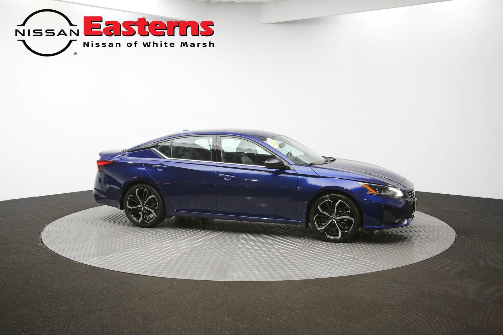 Used 2023 Nissan Altima 2.5 SR w/ SR Premium Package FWD image 44
