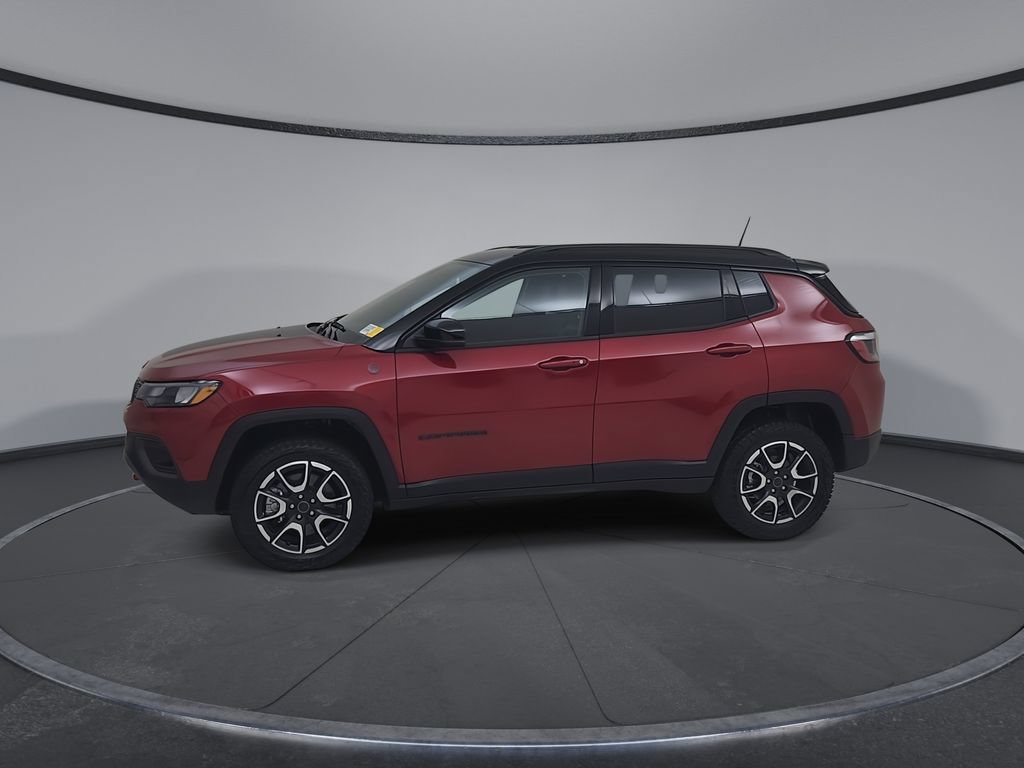 Certified 2026 Jeep Compass Trailhawk AWD/4WD image 10