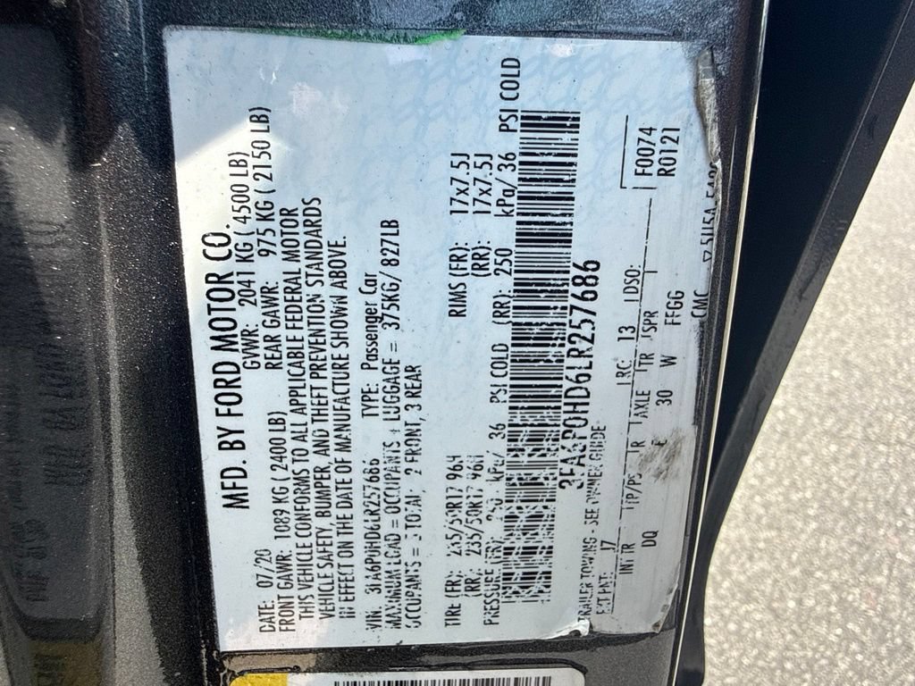 Used 2020 Ford Fusion SE FWD image 10