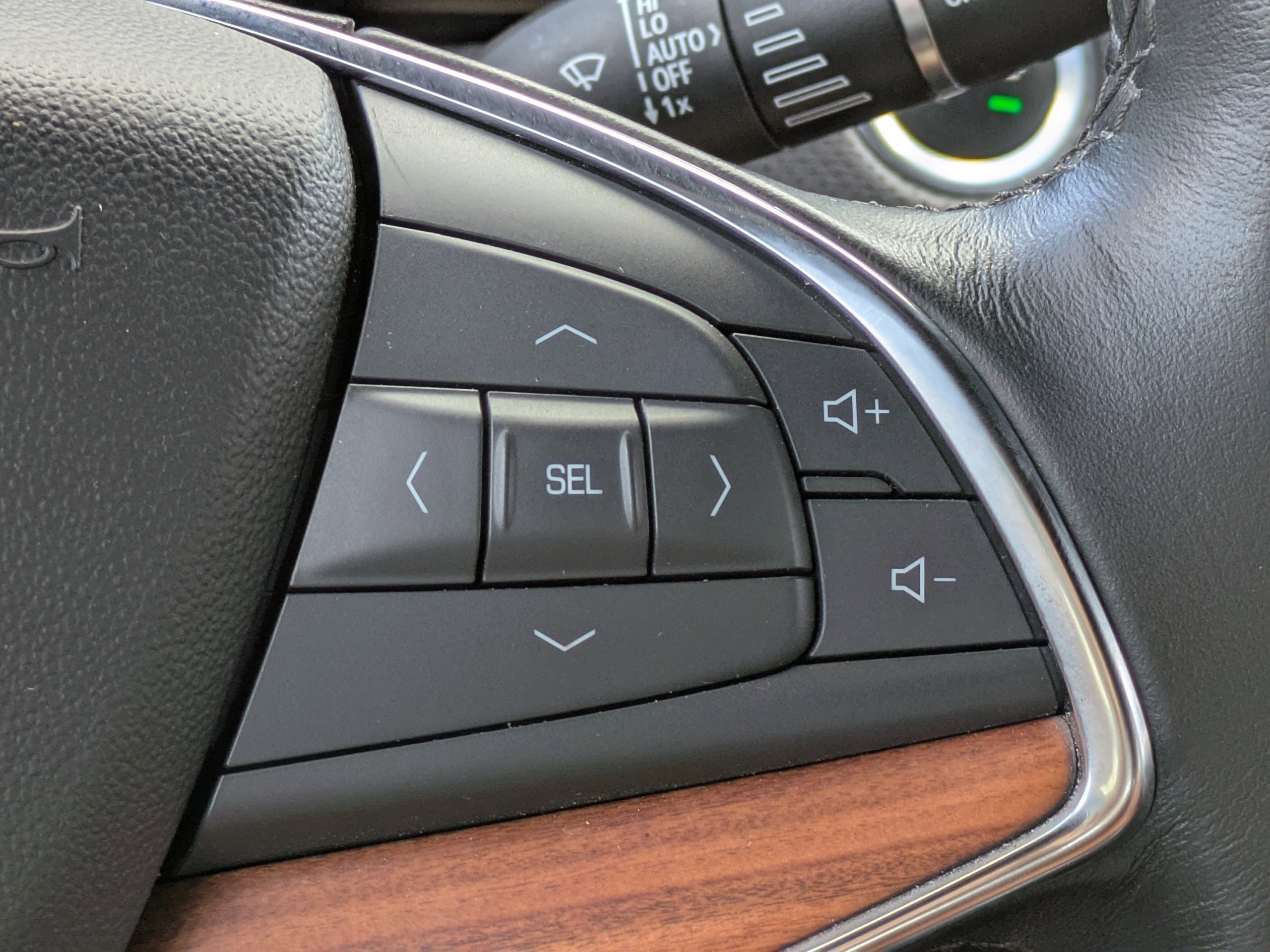 Certified 2023 Cadillac XT5 Premium Luxury w/ LPO, Floor Liner Package image 24